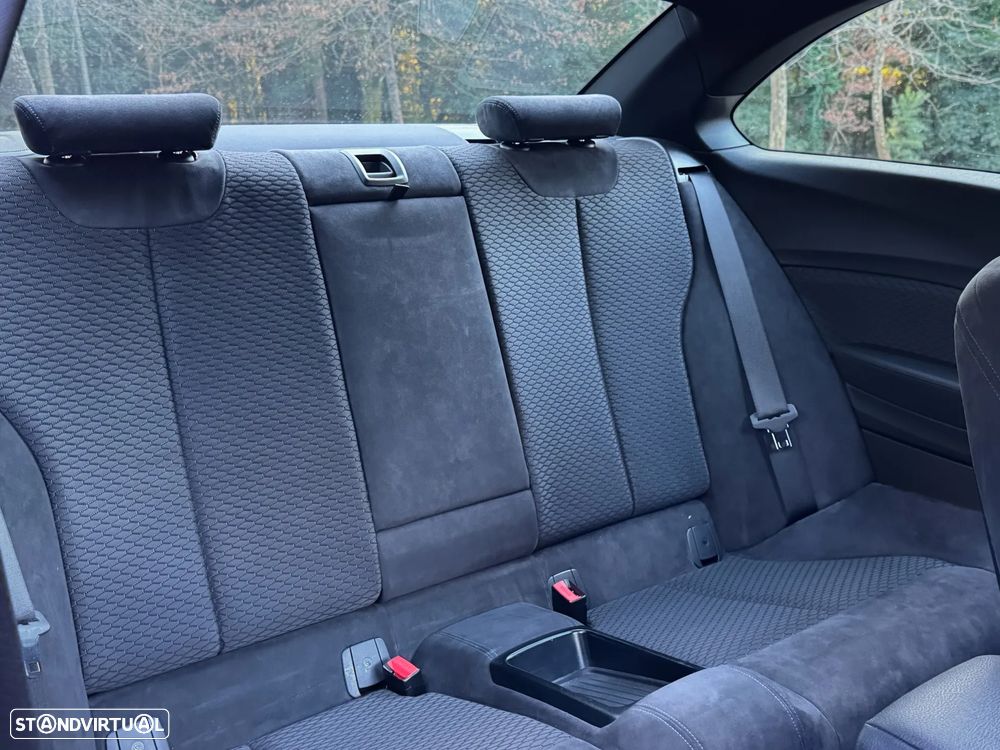 BMW 218 i M Sport - 9