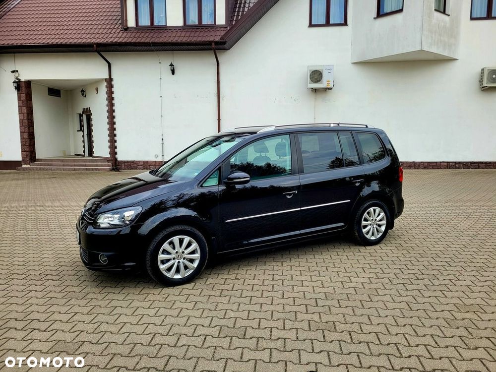 Volkswagen Touran 1.6 TDI DPF BlueMotion Technology DSG Highline - 5