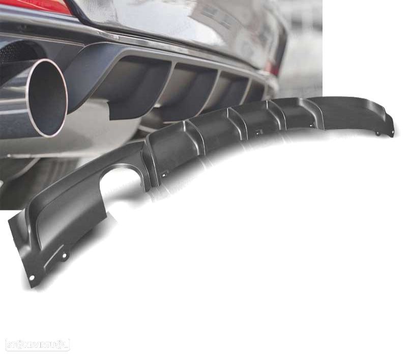 DIFUSOR TRASEIRO BMW F30 F31 LOOK M PERFORMANCE PRETO - 2