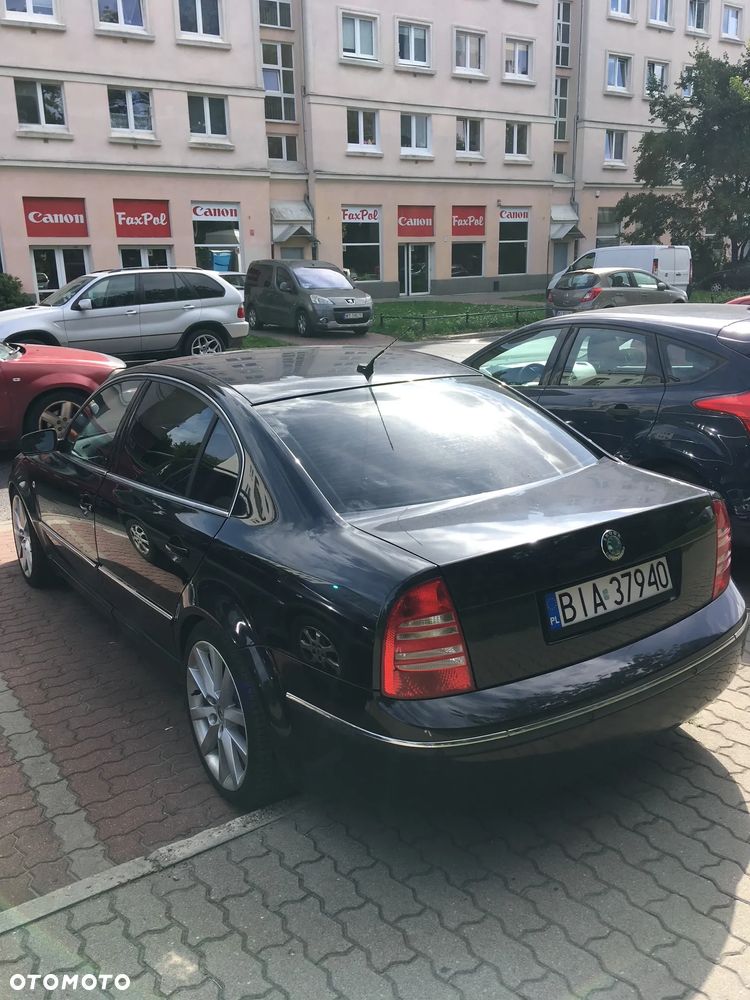 Skoda Superb 2.8 V6 Elegance - 5