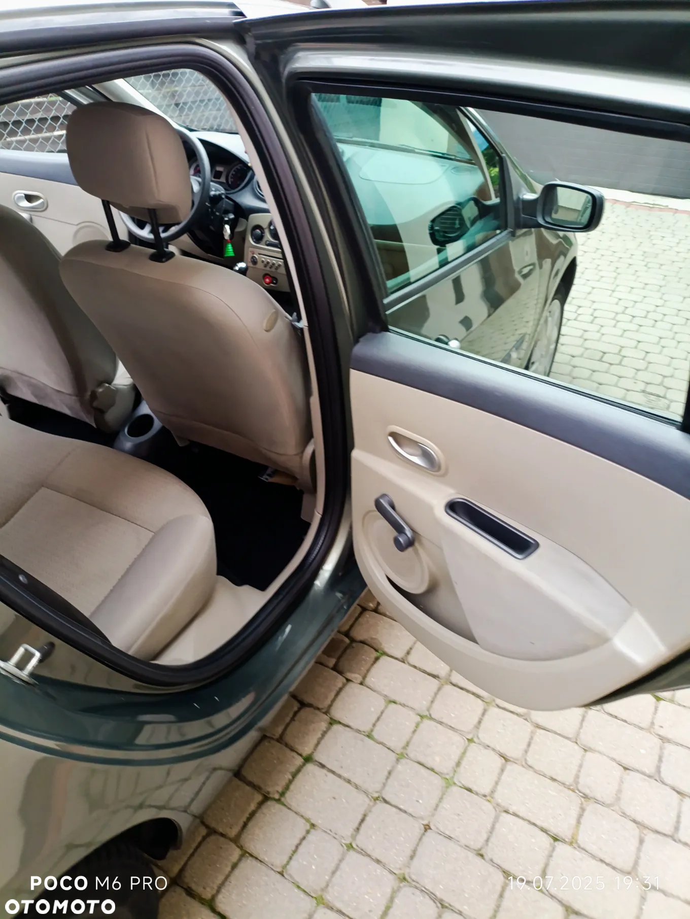 Renault Clio 1.5 dCi Grandtour Expression - 11