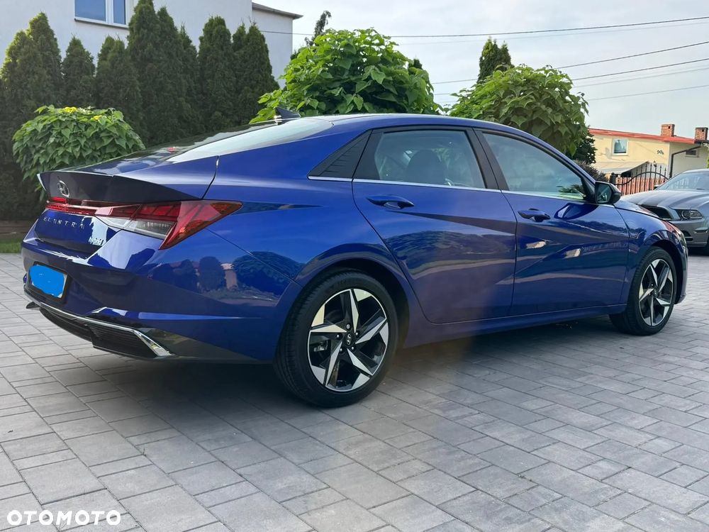Hyundai Elantra 1.6 Style Premiere - 4