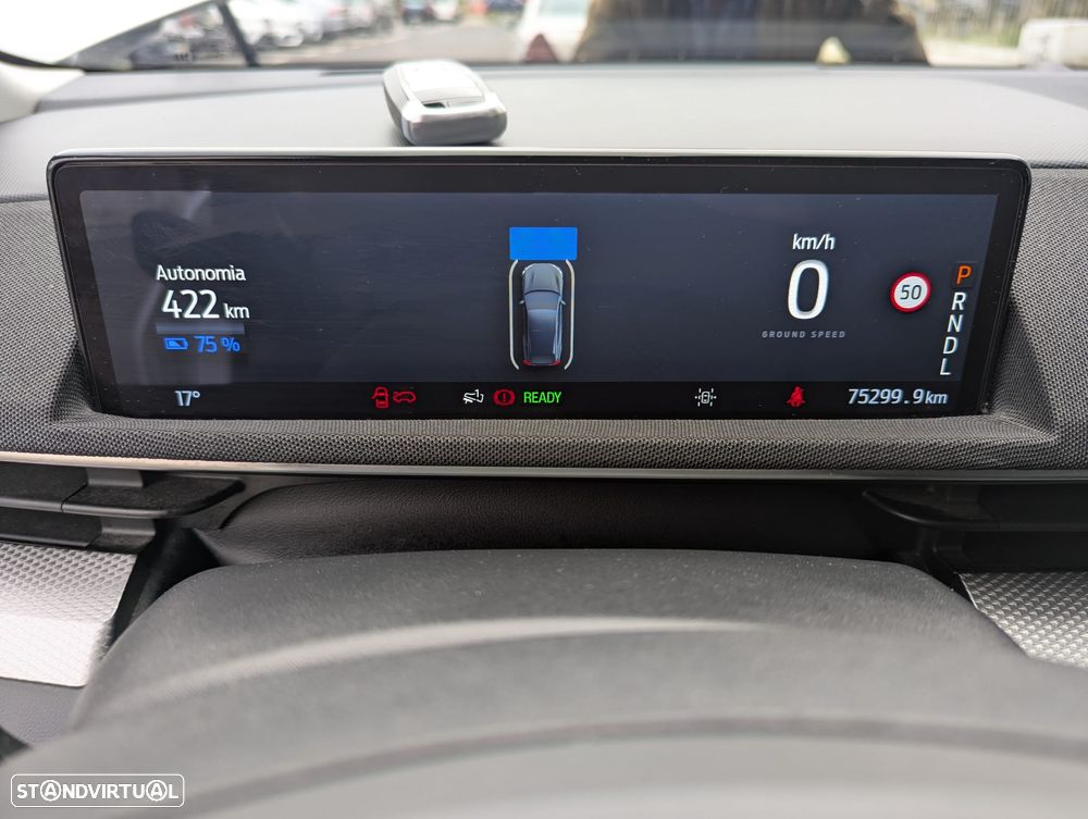 Ford Mustang Mach-E - 17