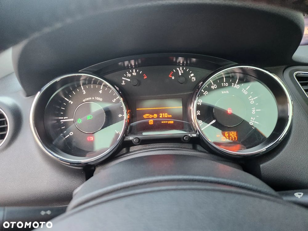 Peugeot 5008 1.6 THP Active - 10