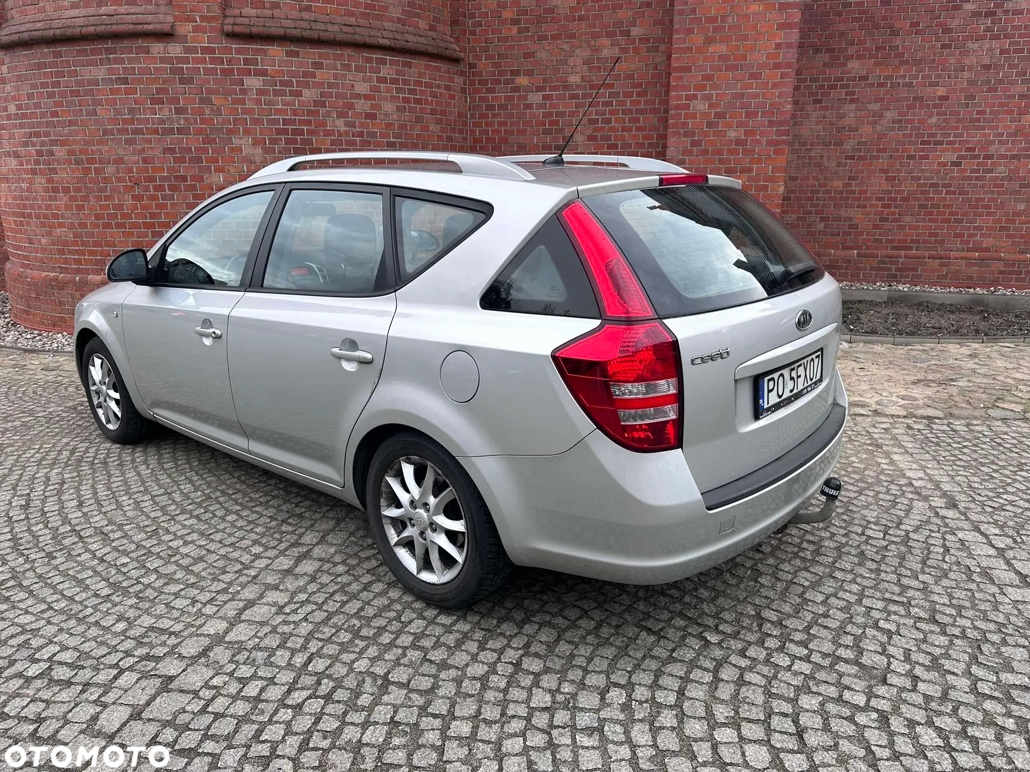 Kia Ceed Cee'd 1.6 Comfort + - 2