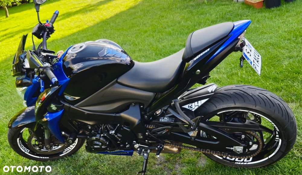 Suzuki GSX 1000 - 8