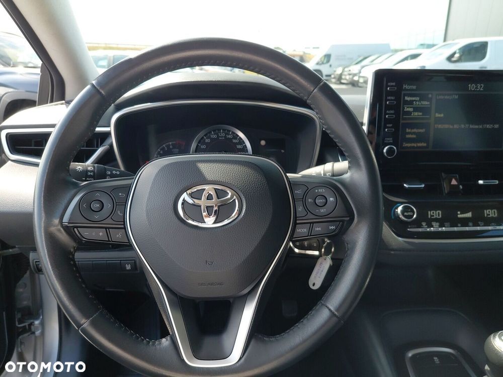 Toyota Corolla - 16