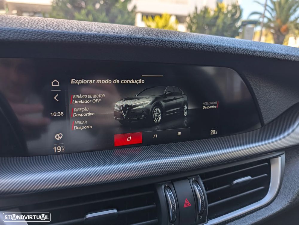 Alfa Romeo Stelvio 2.2 D Sprint AT8 - 23