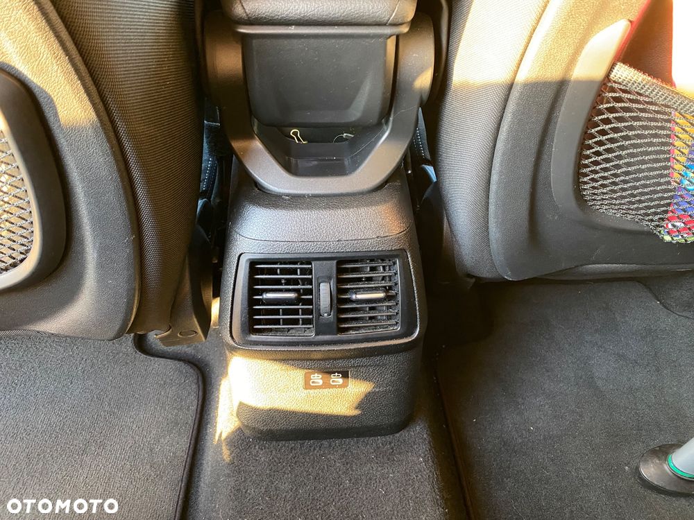BMW Seria 2 - 18