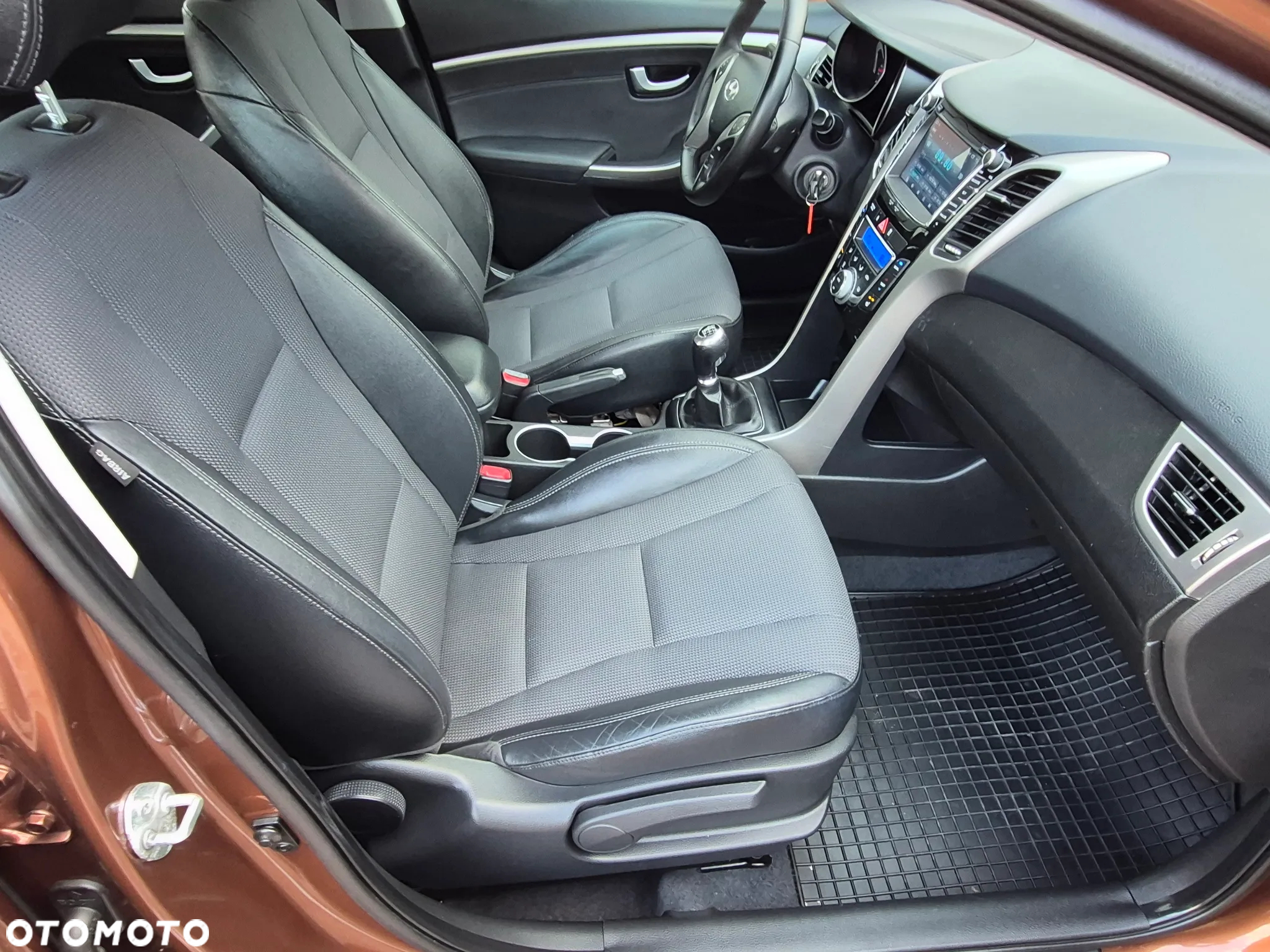 Hyundai i30 - 16