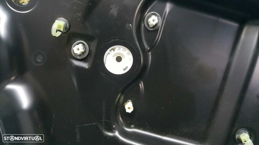 ELEVADOR FRENTE DIREITO VOLKSWAGEN PASSAT VARIANT (3C5) ADVANCE - 6