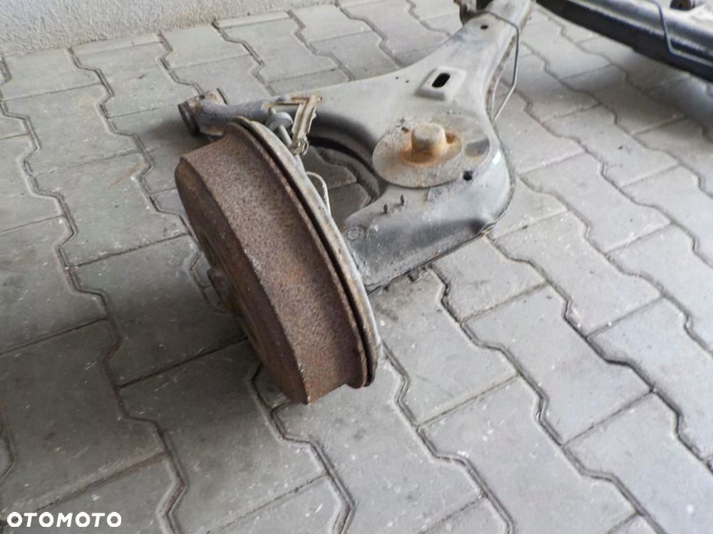 VW T4 90-95 WAHACZ LEWY PRAWY TYŁ TYLNY - 5