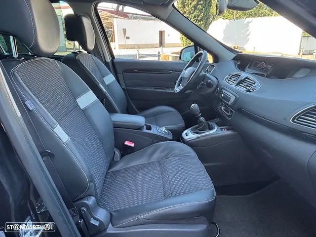 Renault Grand Scénic 1.5 dCi Dynamique S SS - 22