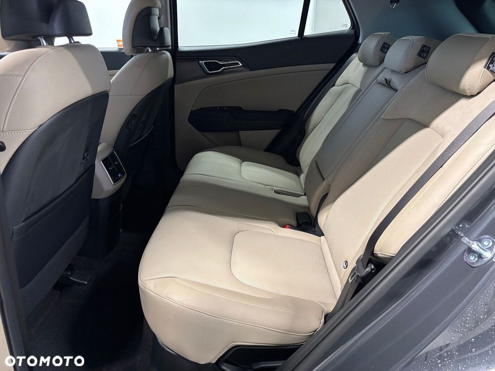 Kia Sportage - 10