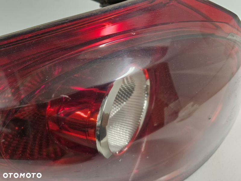 volkswagen passat cc lampa lewy tył tylna w błotnik - 4