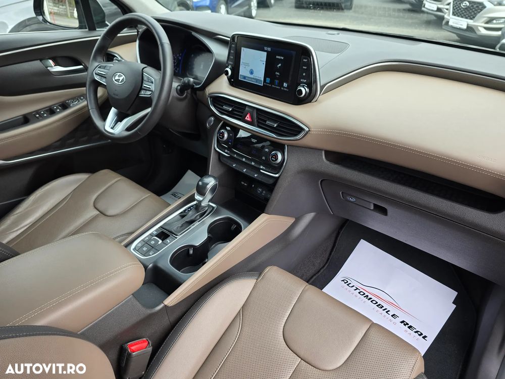 Hyundai Santa Fe 2.2 CRDi 4WD Automatik SEVEN Premium - 16