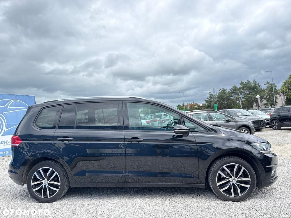 Volkswagen Touran 1.6 TDI SCR BlueMotion Technology DSG Trendline - 5