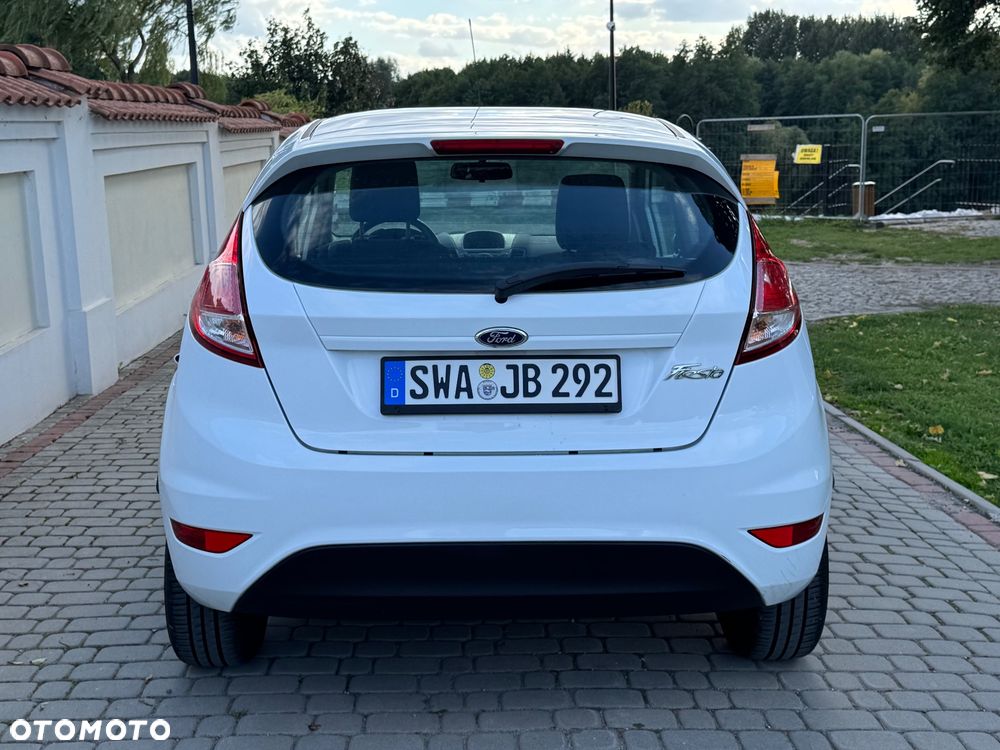 Ford Fiesta - 35