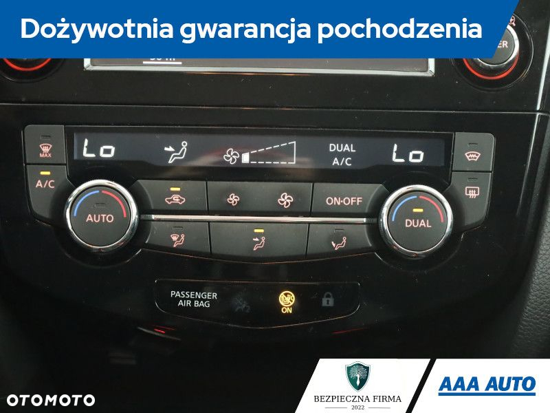 Nissan Qashqai - 11