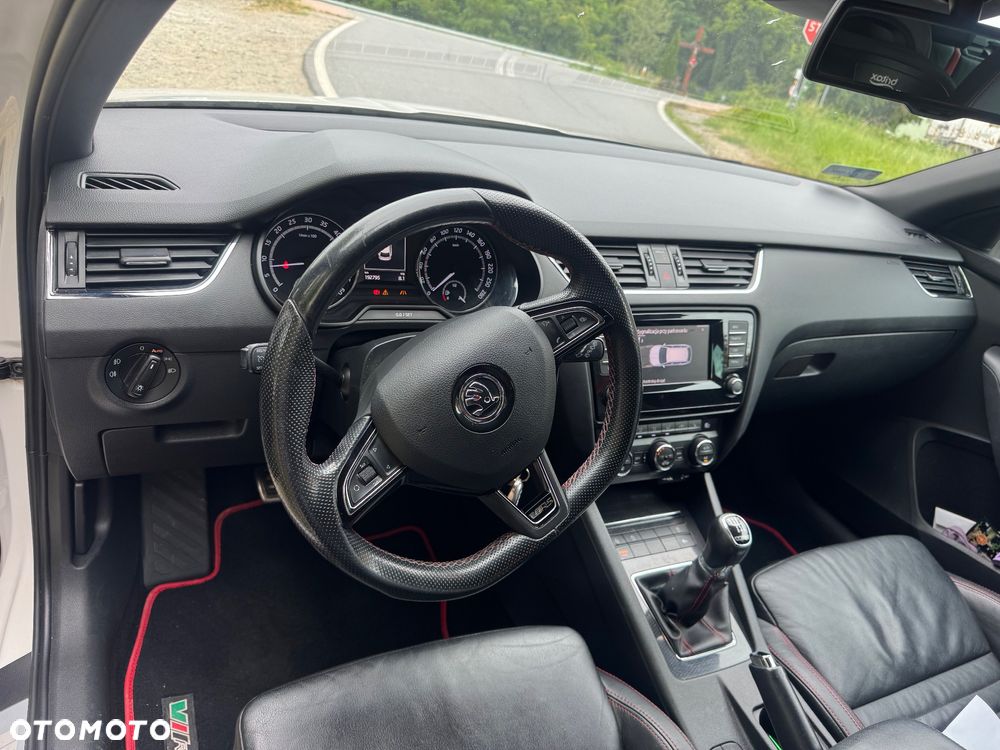 Skoda Octavia ver-2-0-tdi-rs-eu6 - 10