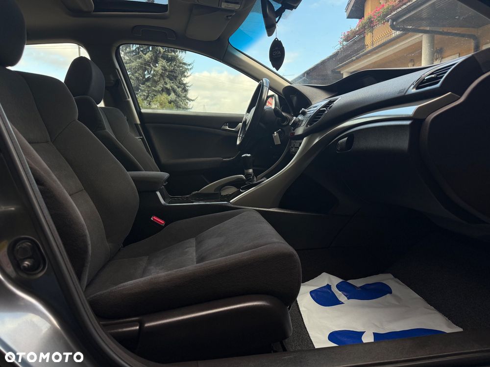 Honda Accord 2.0 Executive - 22