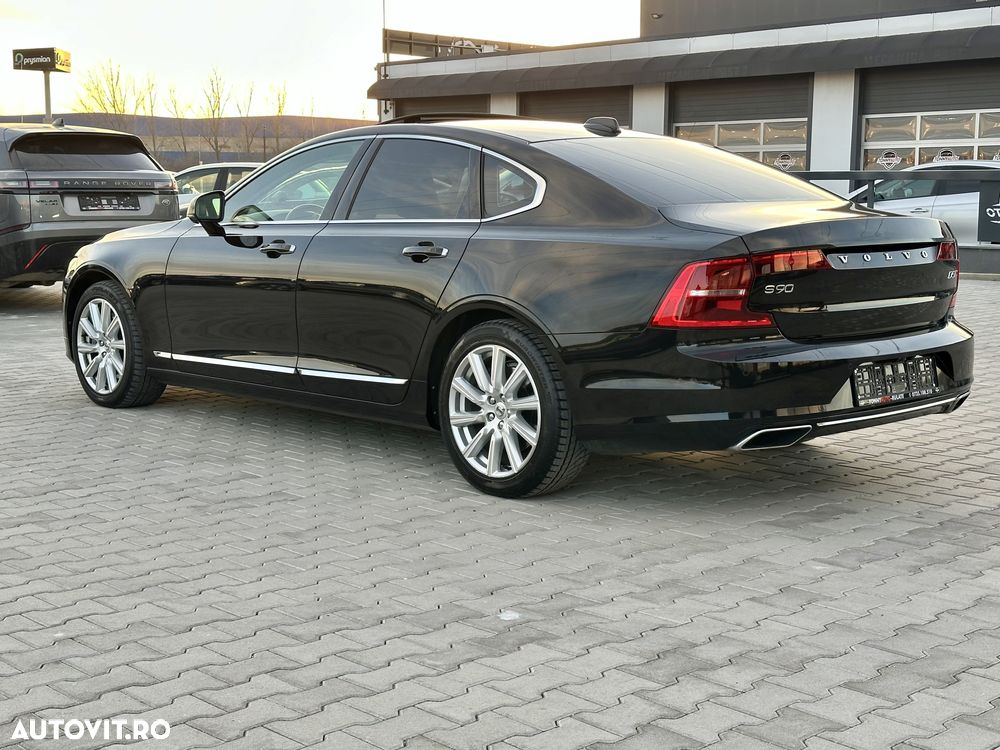 Volvo S90 D5 AWD Geartronic Inscription - 4