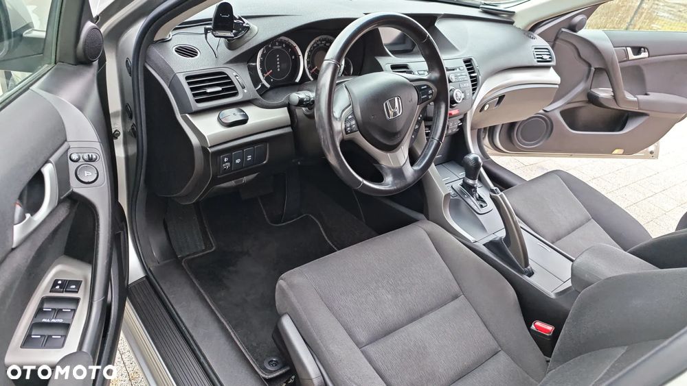 Honda Accord 2.0 Automatik Elegance Advantage - 33