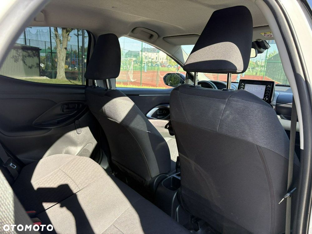 Toyota Yaris - 13