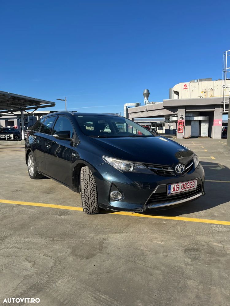 Toyota Auris 1.8 L VVT-i Sol+ - 9