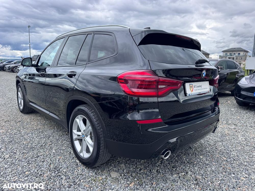 BMW X3 xDrive20d AT xLine - 3