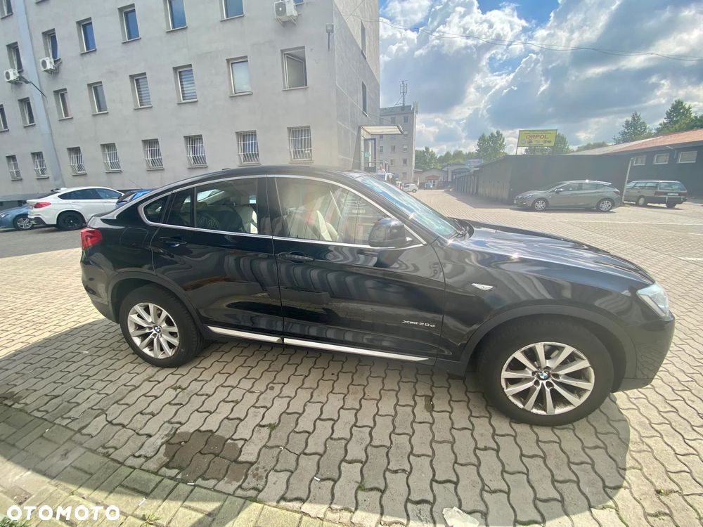 BMW X4 xDrive20d xLine - 2