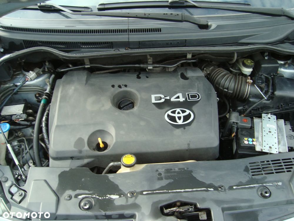 Toyota Corolla Verso - 13