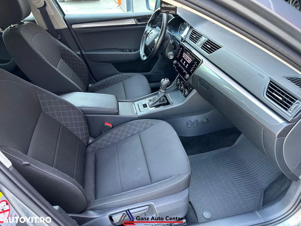 Skoda Superb 2.0 TDI 4X4 DSG Style - 14