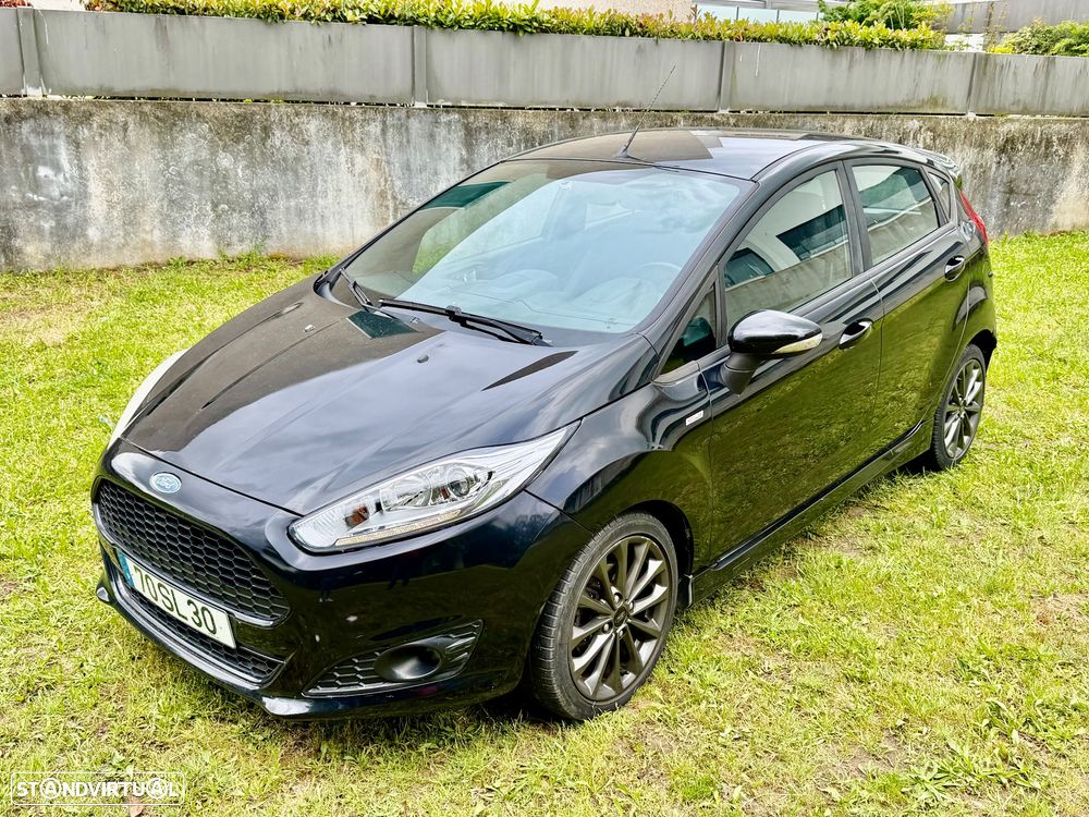 Ford Fiesta 1.5 TDCi STLine - 51