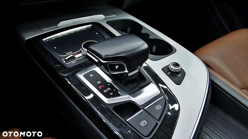 Audi Q7 50 TDI Quattro Tiptronic - 26