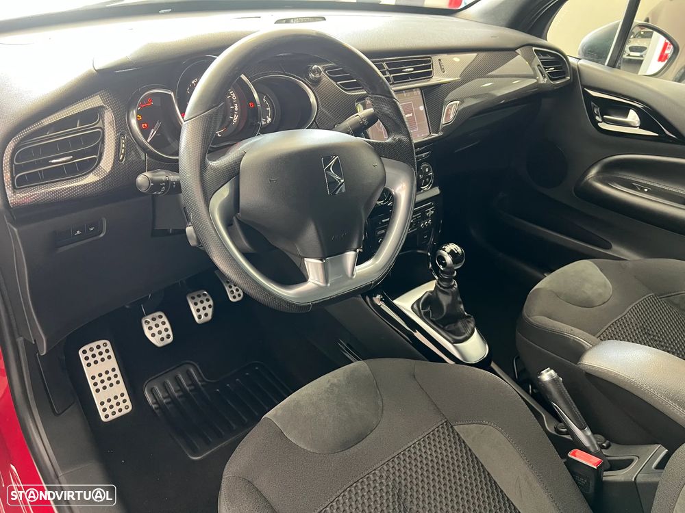 Citroën DS3 1.6 HDi Airdream Sport Chic - 14
