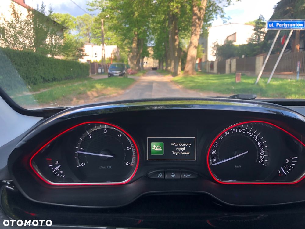 Peugeot 2008 BlueHDi FAP 120 STOP & START GT-Line Edition - 39