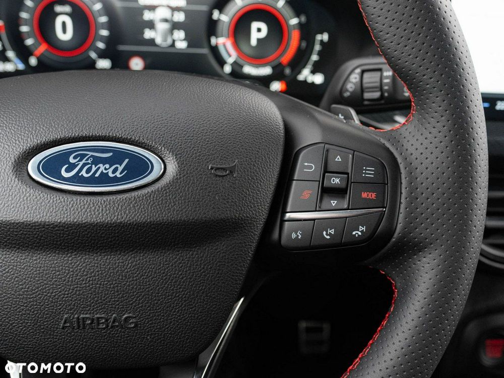 Ford Focus 2.3 EcoBoost ST X - 16