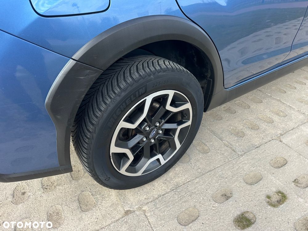Subaru XV 2.0 i Exclusive Lineartronic - 12