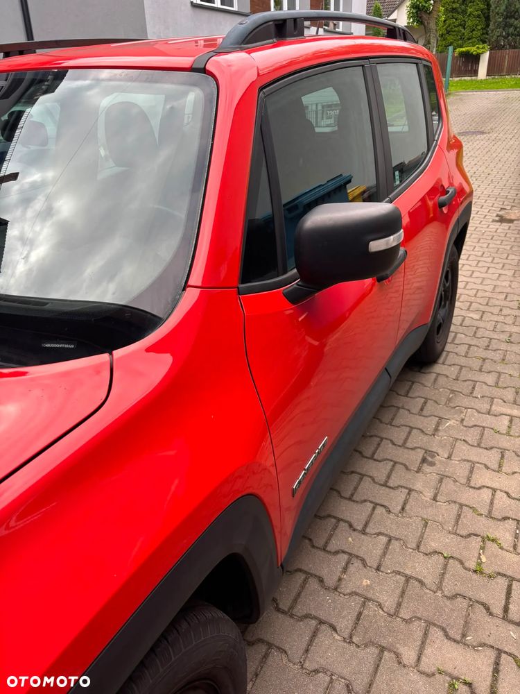 Jeep Renegade 1.6 E-TorQ Sport FWD - 22