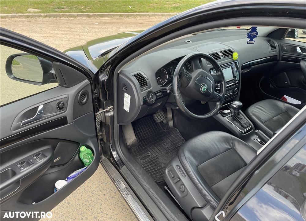 Skoda Octavia 1.8 TSI Laurin Klement DSG - 6