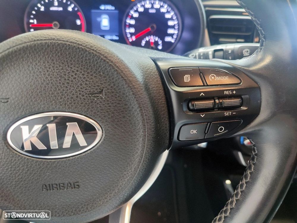 Kia Rio 1.4 CRDi 90 Platinum Edition - 23