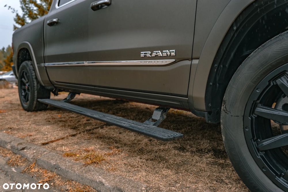 RAM 1500 5.7 Crew Cab Limited - 16