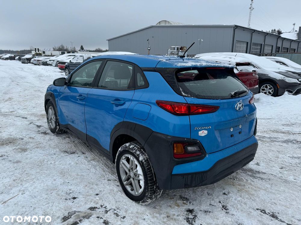 Hyundai Kona - 8