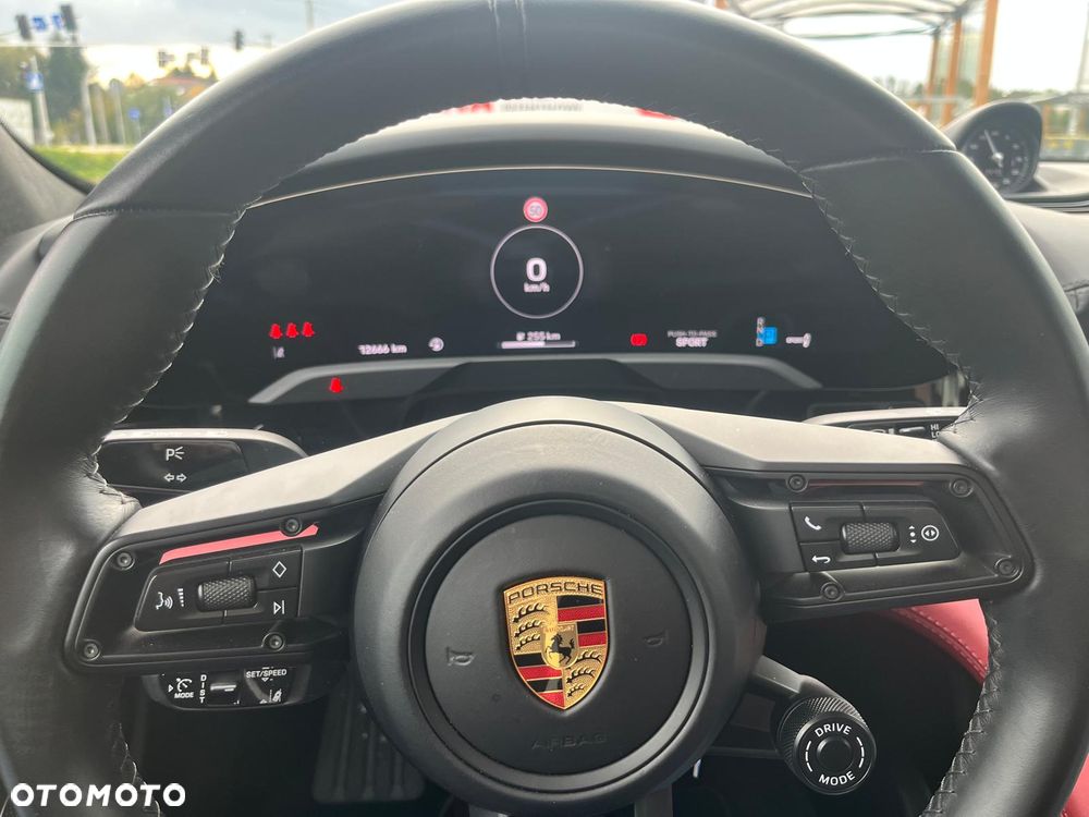 Porsche Taycan Turbo - 5