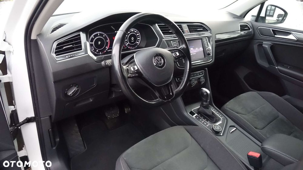 Volkswagen Tiguan - 5