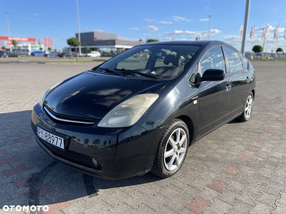Toyota Prius 1.5 VVT-i Sol (nav) - 1