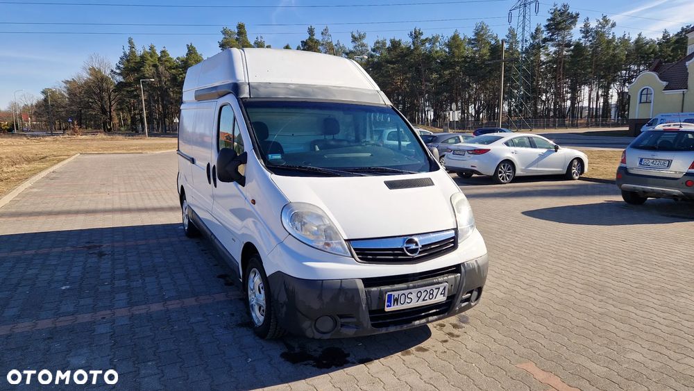 Opel Vivaro - 6