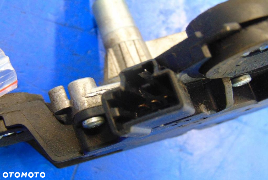 SILNICZEK WYCIERACZKI TYL FORD MONDEO MK4 ANGLIK 1.8TDCI SEDAN 5D 039020183 - 5
