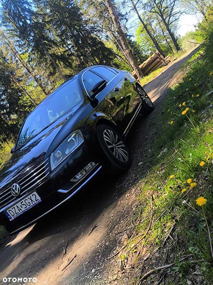 Volkswagen Passat 2.0 TDI Comfortline - 4